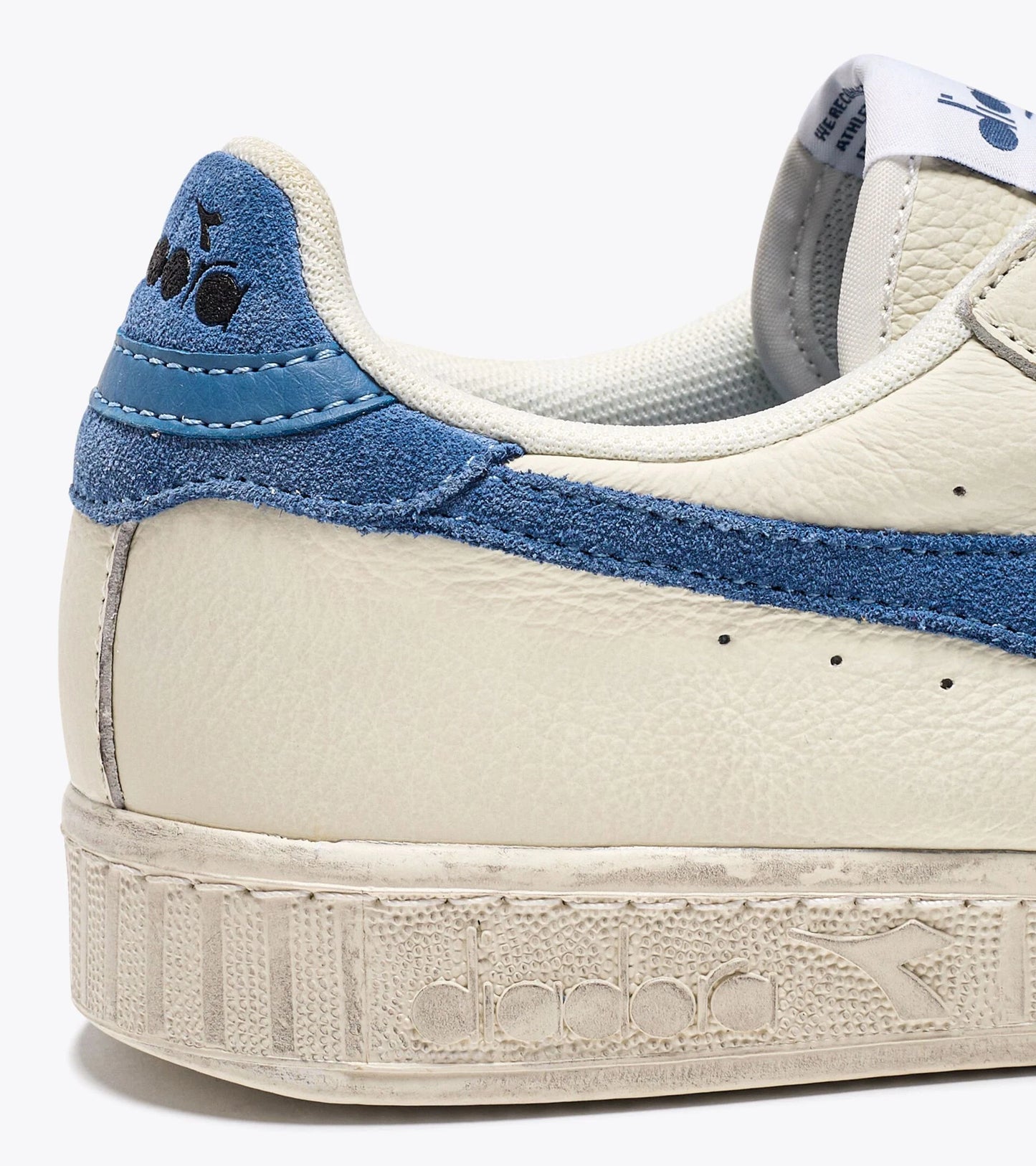 DIADORA | SNEAKERS HOMBRE | GAME L LOW WAXED SUEDE POP WHITE/BLUE | BLANCO