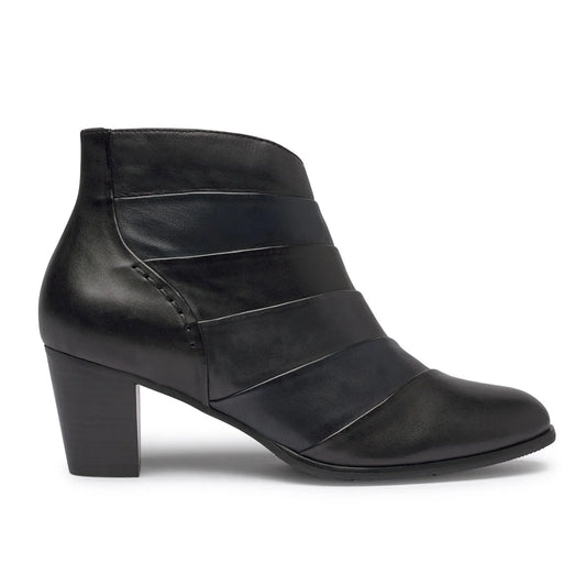 REGARDE LE CIEL | 女子脚踝靴 | SONIA 38 GLOVE BLACK / NAVY / PIOMBO | 黑色的